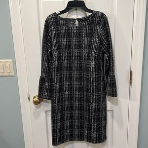 Banana Republic Factory Black and White Dress